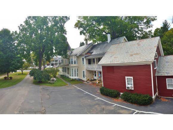 Hugging Bear Inn Bellows Falls Bagian luar foto